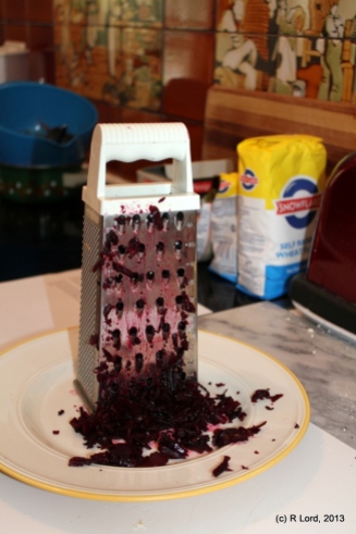 250g beetroot (boil them until slightly soft, allow them to cool, and then grate them)